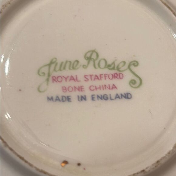 June Roses Royal Stafford Saucer - Picture 3 of 3